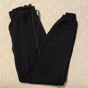 Women’s Joggers (6)